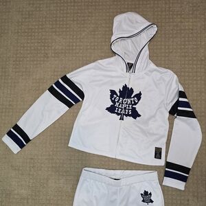 Toronto Maple Leafs White Hoodie and Shorts Set